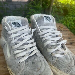 Vans Fuzzy Gray High-Tops